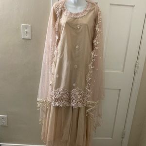 Pakistani dress new size large